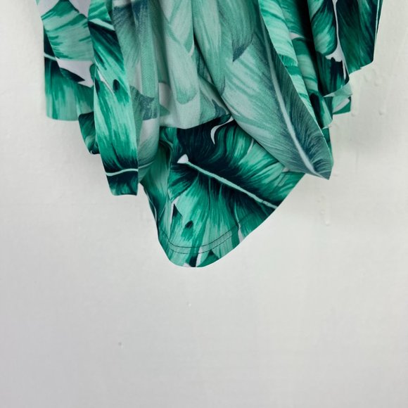 Magicsuit Lanai Rita Top Tankini Top Leaf Print Tropical Size 8 EUC - Picture 5 of 14